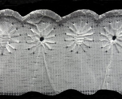 Шитьё № 301912 шир 30мм(уп.9м)