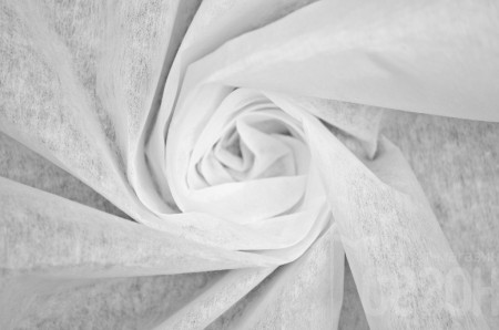 Флизелин неклеевой для вышивки STRONG  в Калуге